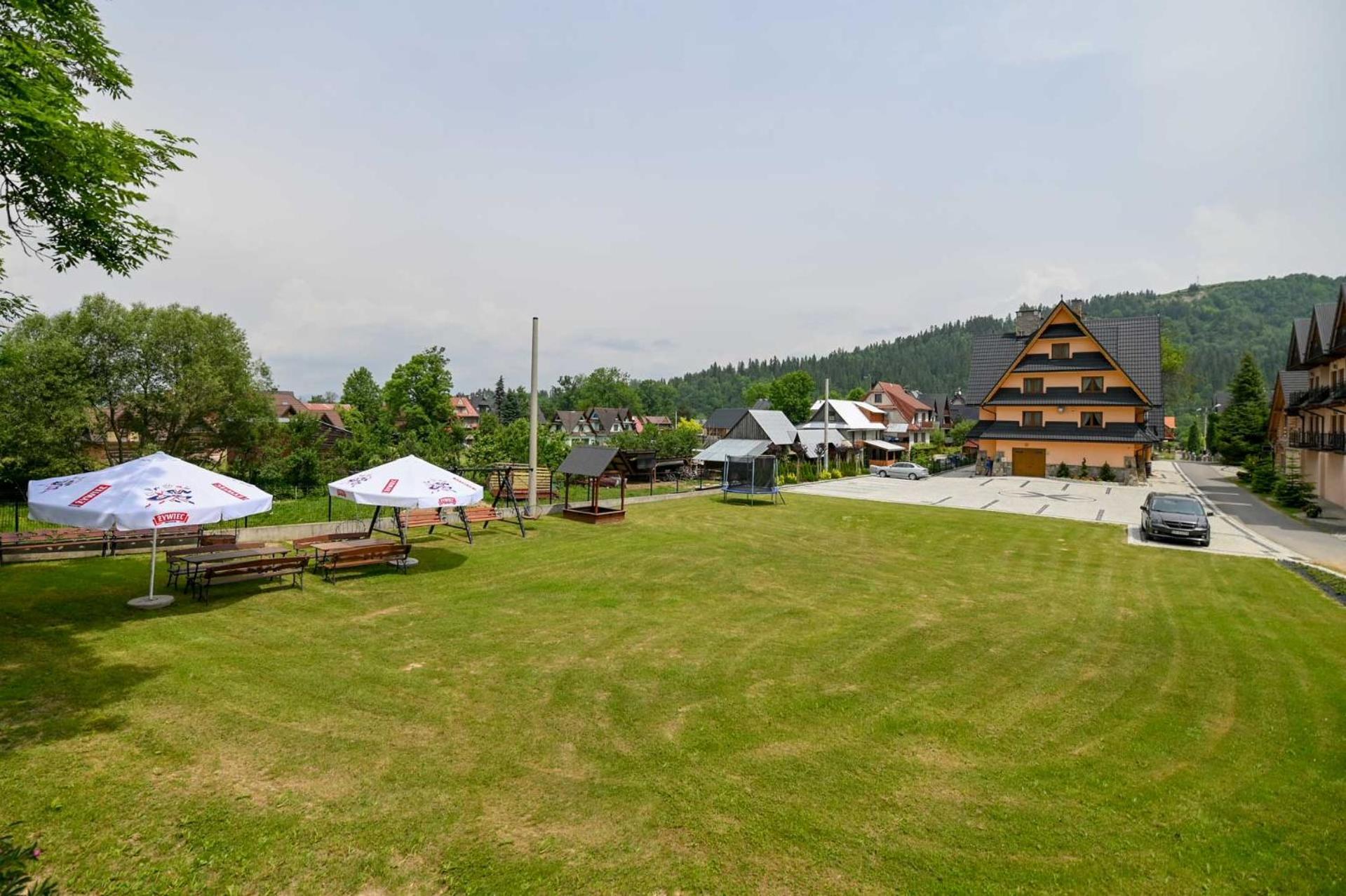 Pod Tatrami 2 - Swietna Lokalizacja, Obok Przystanku Ski Busa Oraz Restauracji, Duzy Parking Białka Tatrzańska Exterior foto